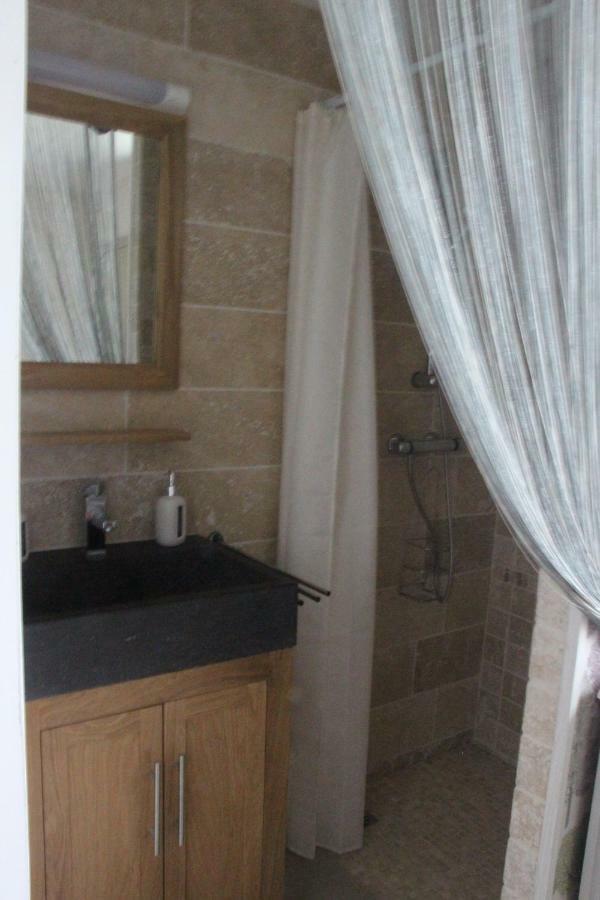 Chambres Aux Bonnes Herbes Bais  Экстерьер фото